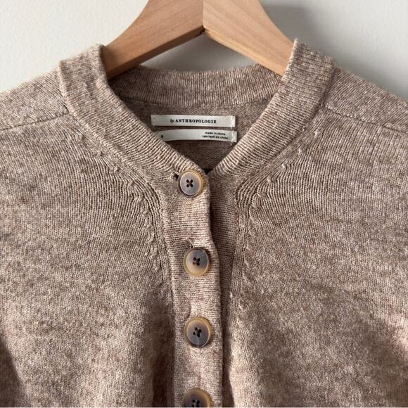 Anthropologie Serena button v-neck sweater ribbed edge long sleeve soft knit S - Picture 5 of 8